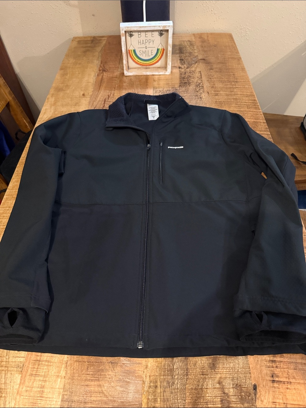 Patagonia Men's Black Lightweight Softshell Jacket